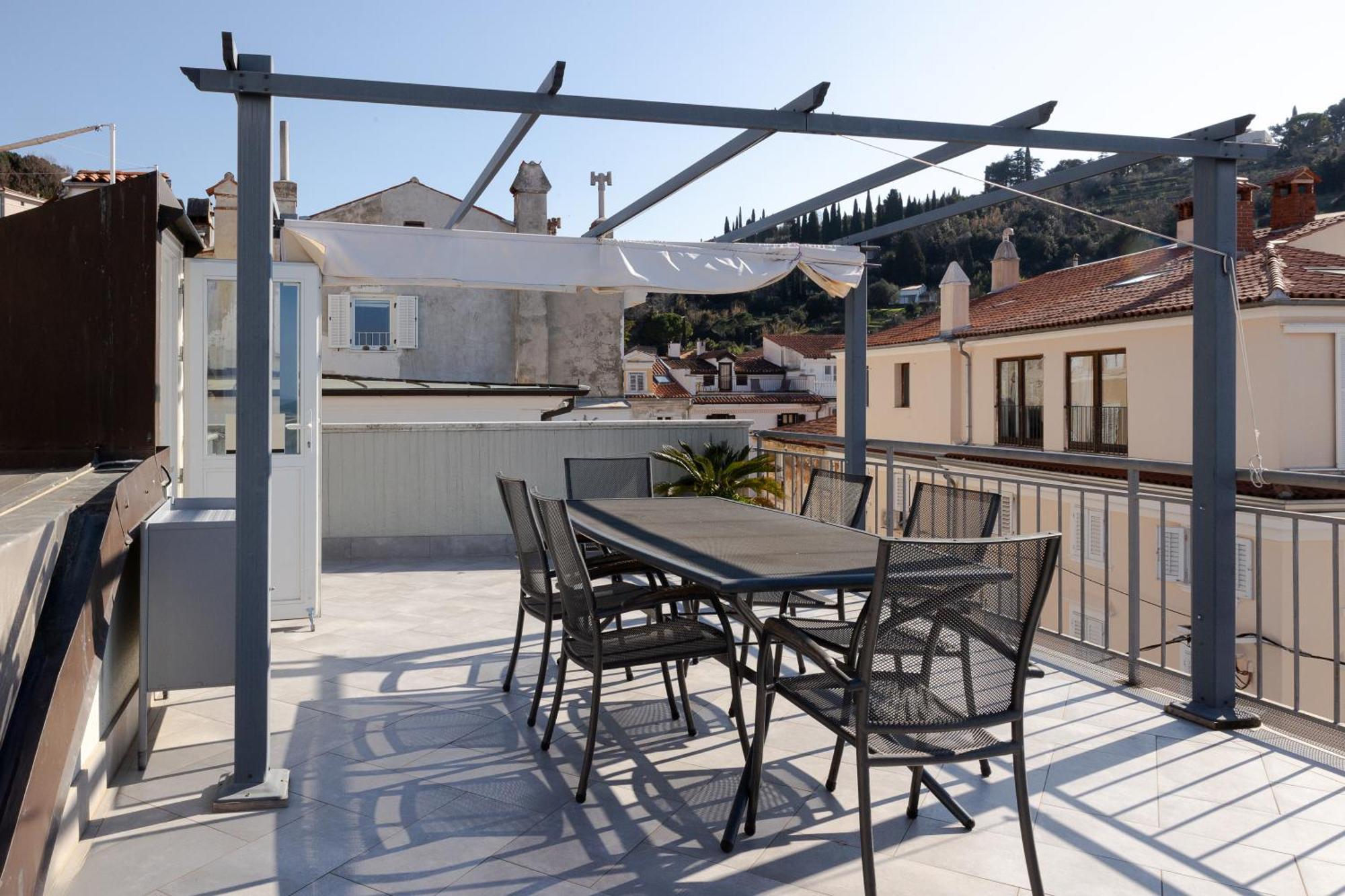Porthouse Apartments Пиран Экстерьер фото